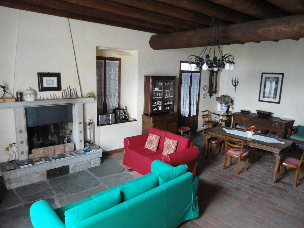Casa Visnenza Bed&Breakfast Capo di Ponte Esterno foto