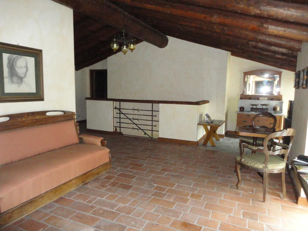 Casa Visnenza Bed&Breakfast Capo di Ponte Esterno foto